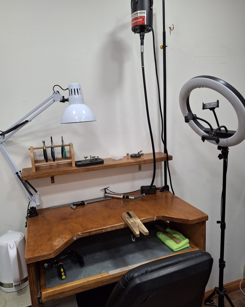 Modelado en cera azul de joyería · Workshop Cera